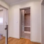 Casa de Férias Comfortable Town House In Quiet Area By Lovelystay