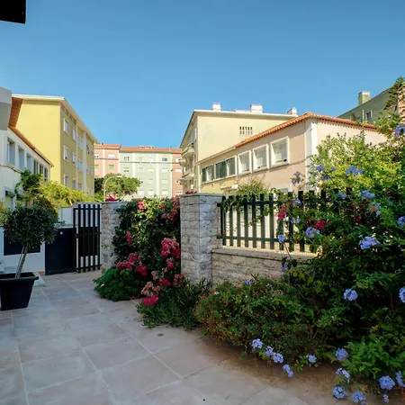 Comfortable Town House In Quiet Area By Lovelystay ליסבון