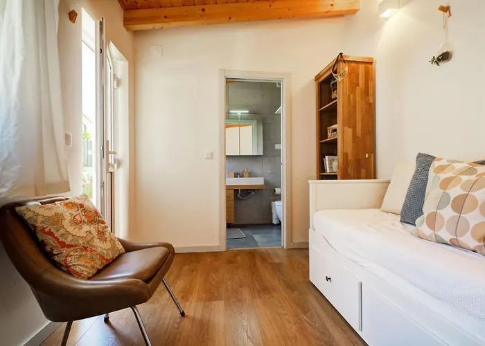 Comfortable Town House In Quiet Area By Lovelystay Лиссабон