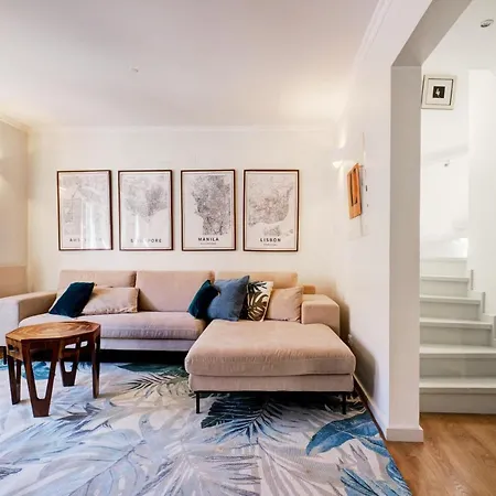 Comfortable Town House In Quiet Area By Lovelystay * Лиссабон